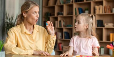 Dyslexia & Flashcard Frustration: Why Does My Child Forget Words So Fast?